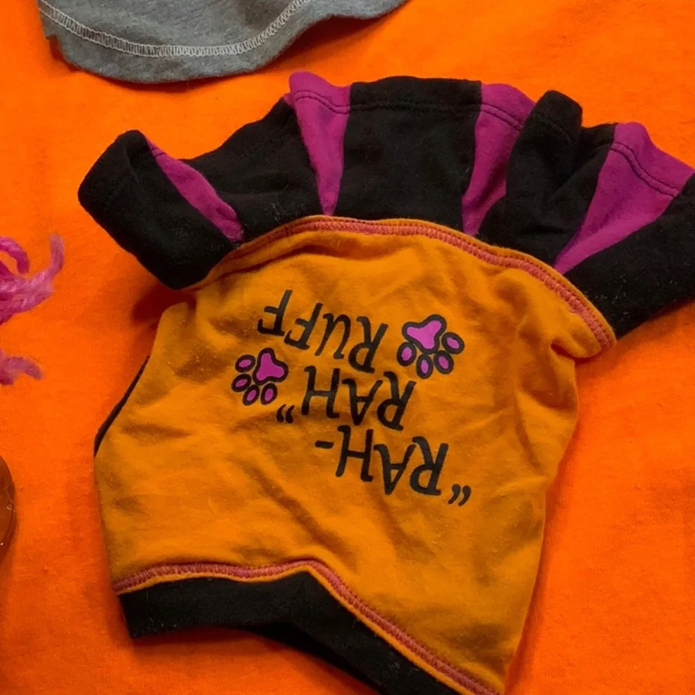Halloween Pet costumes